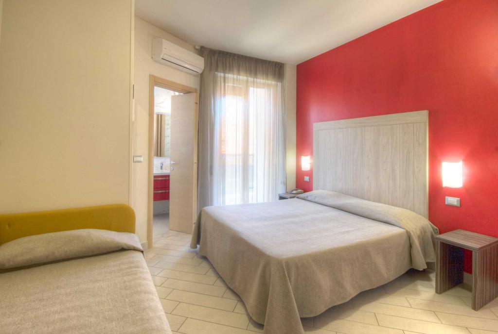 Hotel Sydney Σαν Μπενεντέτο ντελ Τρόντο Δωμάτιο φωτογραφία